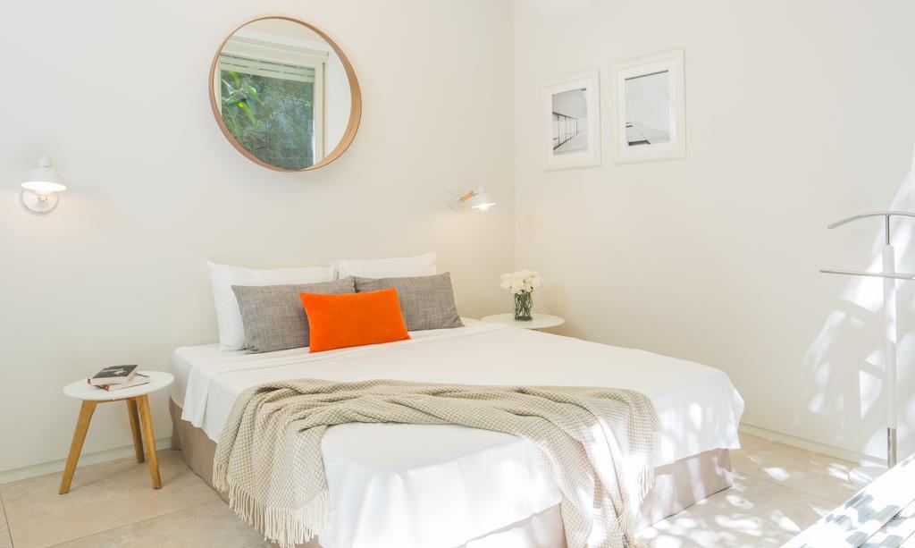 Luxurious By The Beach Apartment With Garden Tel Aviv Bagian luar foto